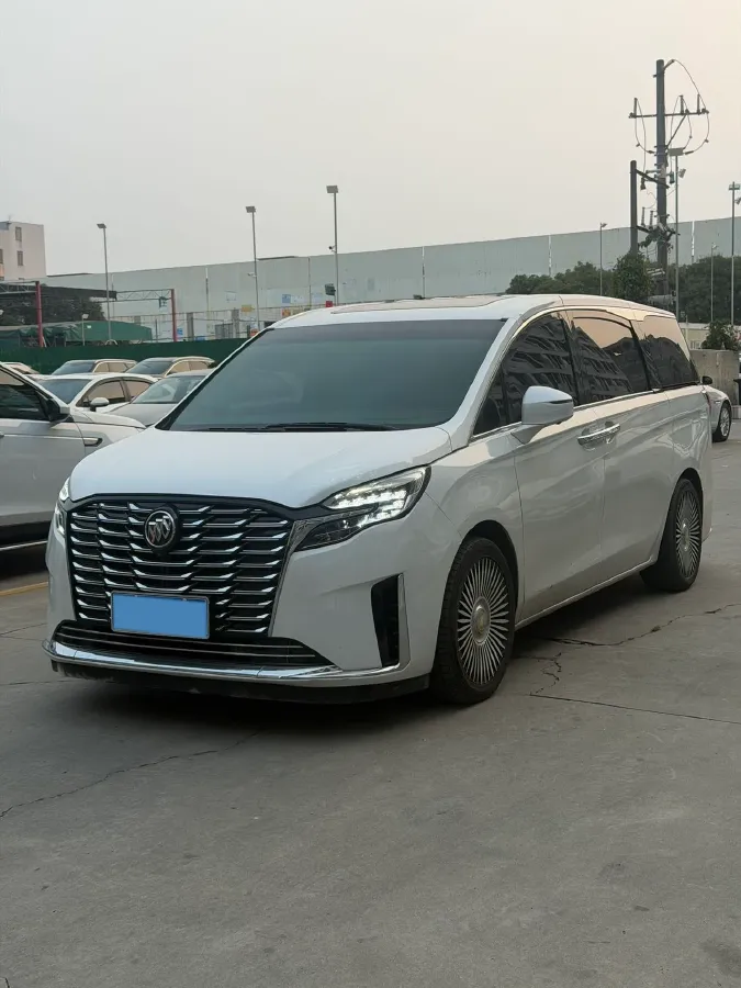 2020 Buick GL8 2.0T 237HP L4 9AT,autocango,china used car exporter,china ev exporter,chinese used car exporter,chinese used ev exporter