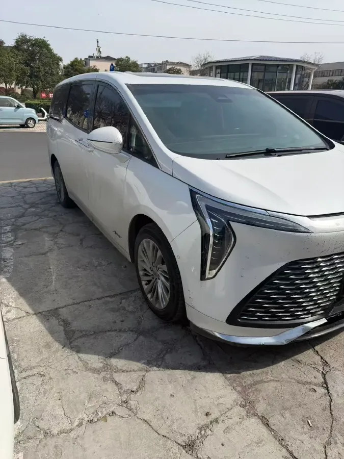 2023 Buick Century 2.0T 237HP L4 9AT,autocango,china used car exporter,china ev exporter,chinese used car exporter,chinese used ev exporter