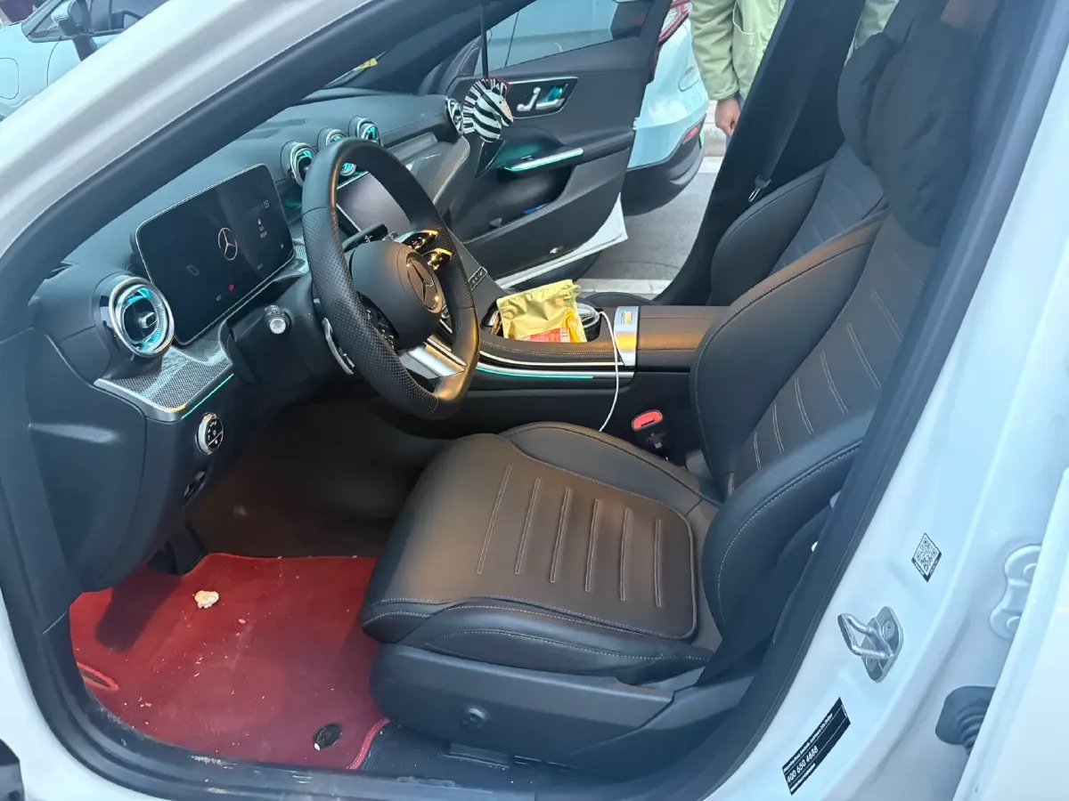 2024 Mercedes-Benz C Class 1.5T 204HP L4 9AT,autocango,china used car exporter,china ev exporter,chinese used car exporter,chinese used ev exporter