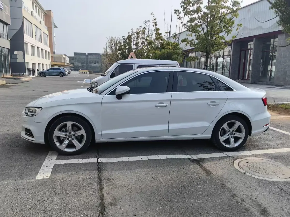 2020 Audi A3 1.4T 150HP L4 7DCT,autocango,china used car exporter,china ev exporter,chinese used car exporter,chinese used ev exporter