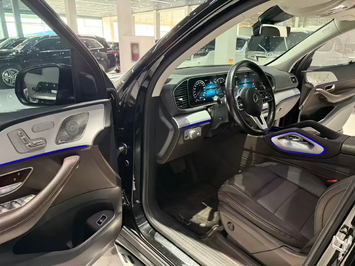2023 Mercedes-Benz GLE Class 2.5T 367HP L6 9AT,autocango,china used car exporter,china ev exporter,chinese used car exporter,chinese used ev exporter