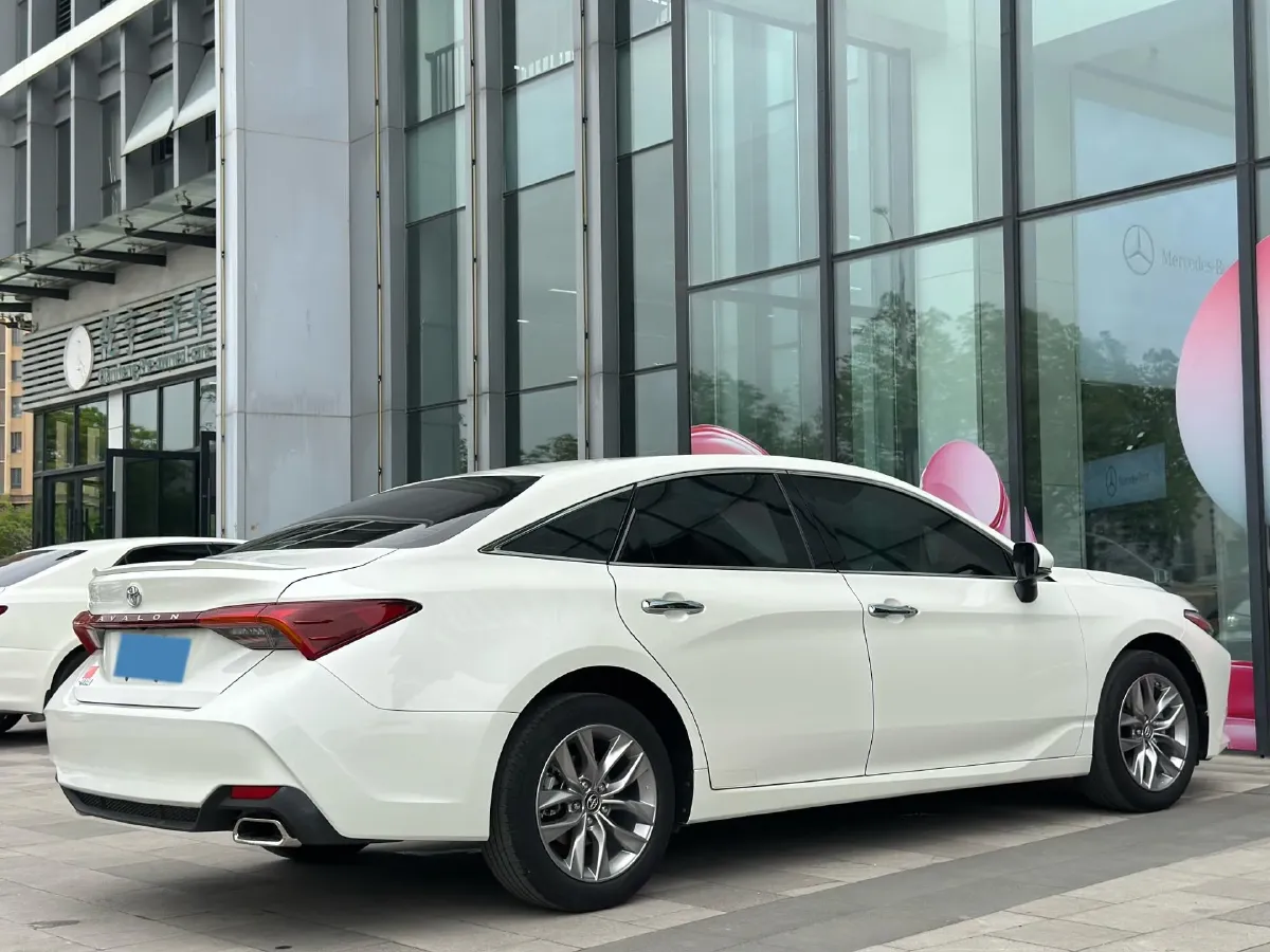 2021 Toyota Avalon 2.5L 209HP L4 8AT,autocango,china used car exporter,china ev exporter,chinese used car exporter,chinese used ev exporter