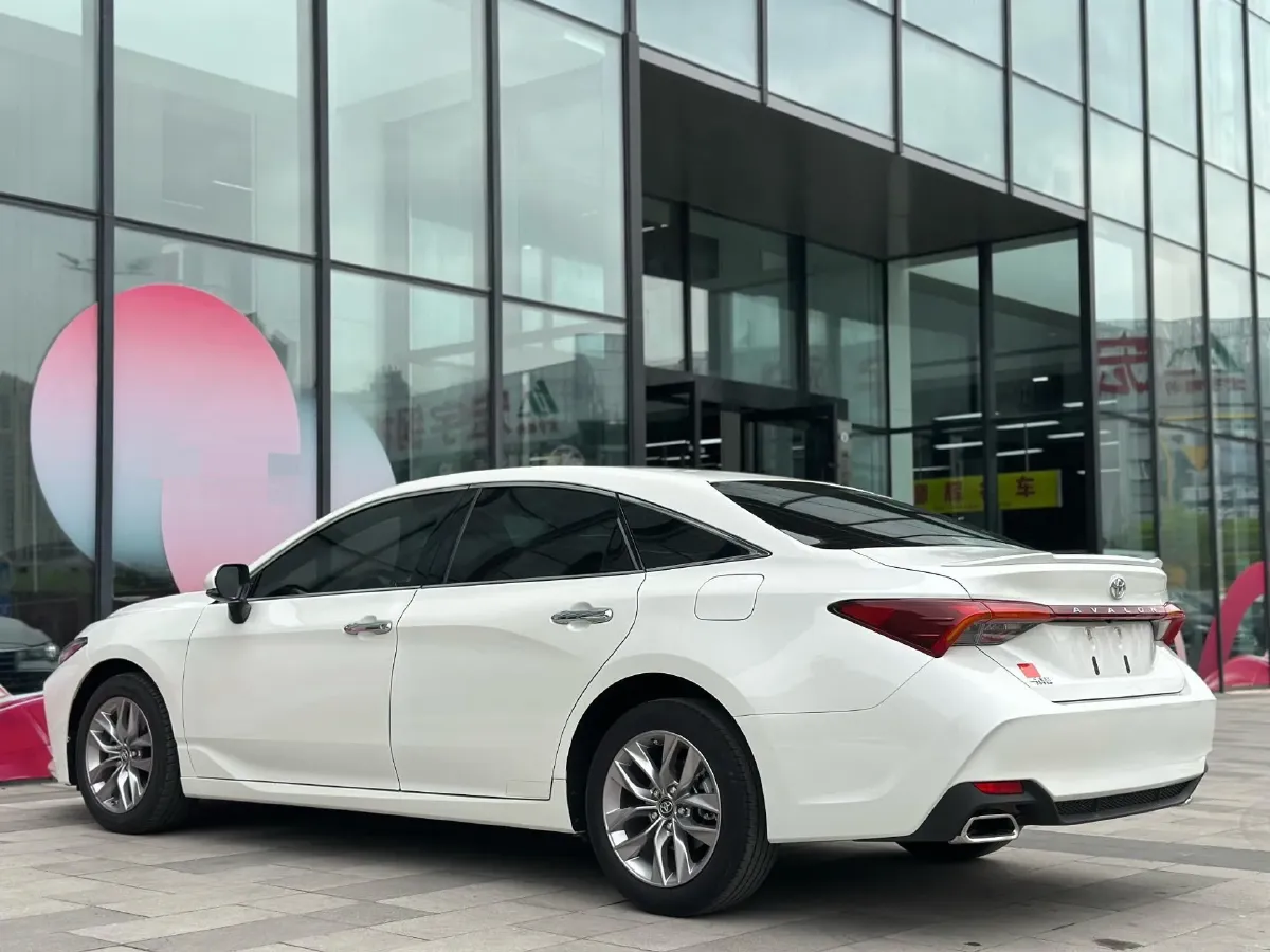 2021 Toyota Avalon 2.5L 209HP L4 8AT,autocango,china used car exporter,china ev exporter,chinese used car exporter,chinese used ev exporter