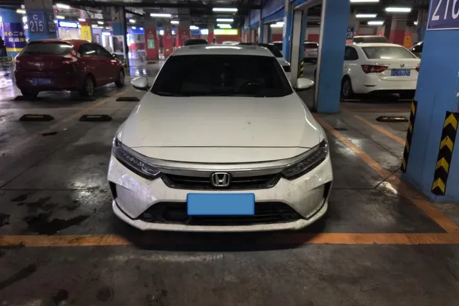 2022 Honda Inspire 1.5T 194HP L4 CVT,autocango,china used car exporter,china ev exporter,chinese used car exporter,chinese used ev exporter