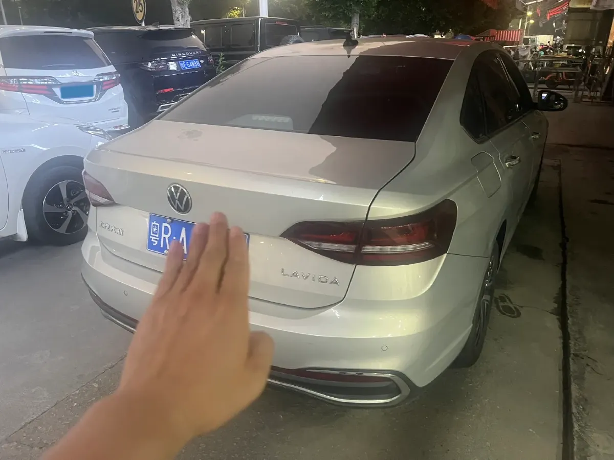 2023 Volkswagen Lavida 1.5L 113HP L4 6AT,autocango,china used car exporter,china ev exporter,chinese used car exporter,chinese used ev exporter