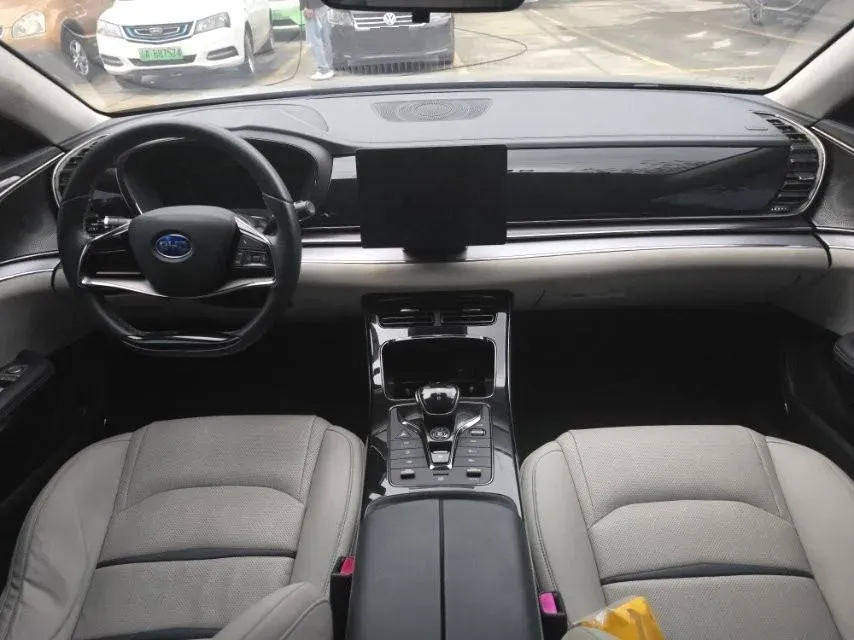 2022 BYD e9 BEV 63.36KWH,autocango,china used car exporter,china ev exporter,chinese used car exporter,chinese used ev exporter