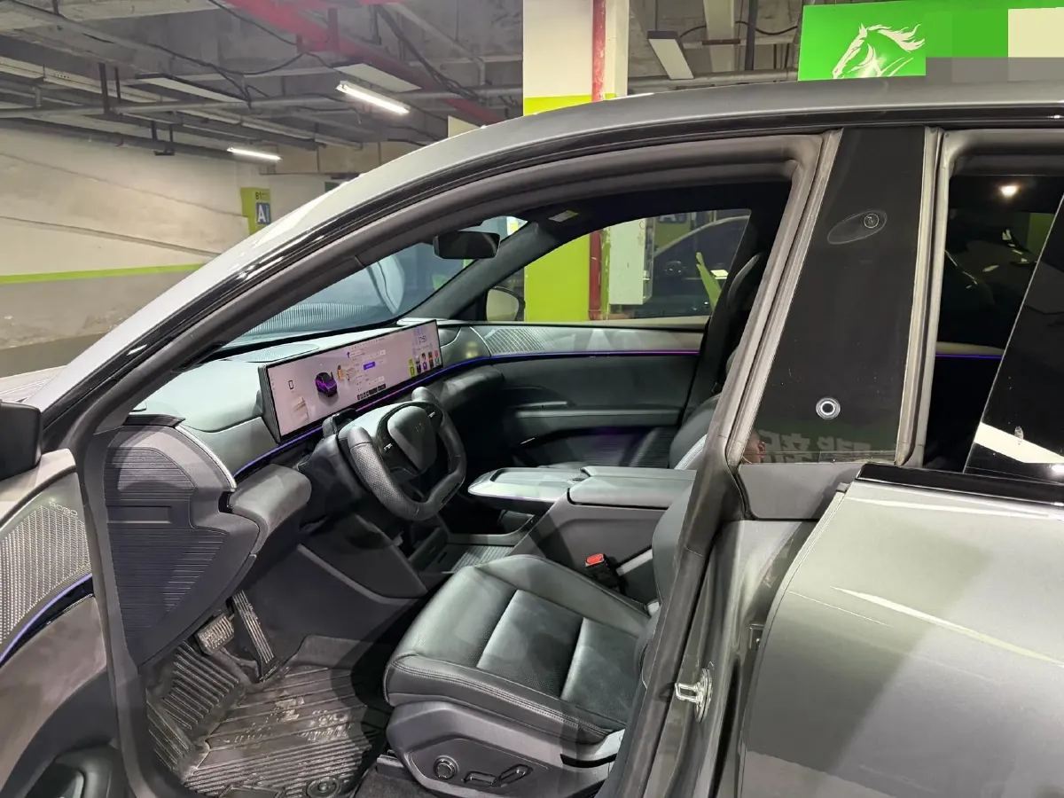 2023 Honda CR-V 2.0L 150HP L4 E-CVT PHEV 17.7KWH,autocango,china used car exporter,china ev exporter,chinese used car exporter,chinese used ev exporter