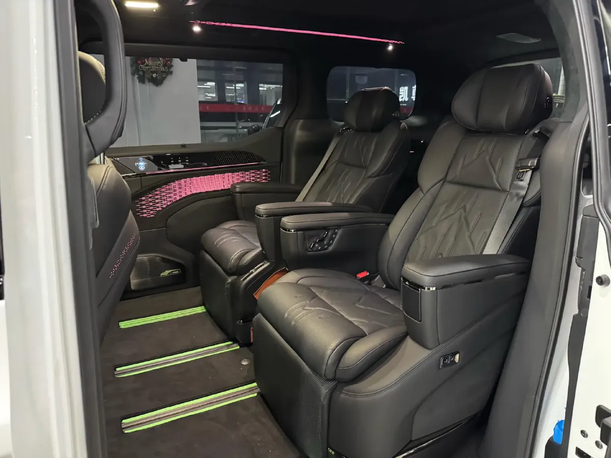 2024 Zeekr 009 BEV 108KWH,autocango,china used car exporter,china ev exporter,chinese used car exporter,chinese used ev exporter