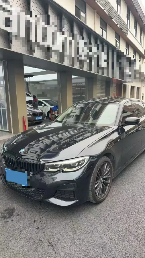 2022 BMW 3 Series 2.0T 184HP L4 8AT,autocango,china used car exporter,china ev exporter,chinese used car exporter,chinese used ev exporter