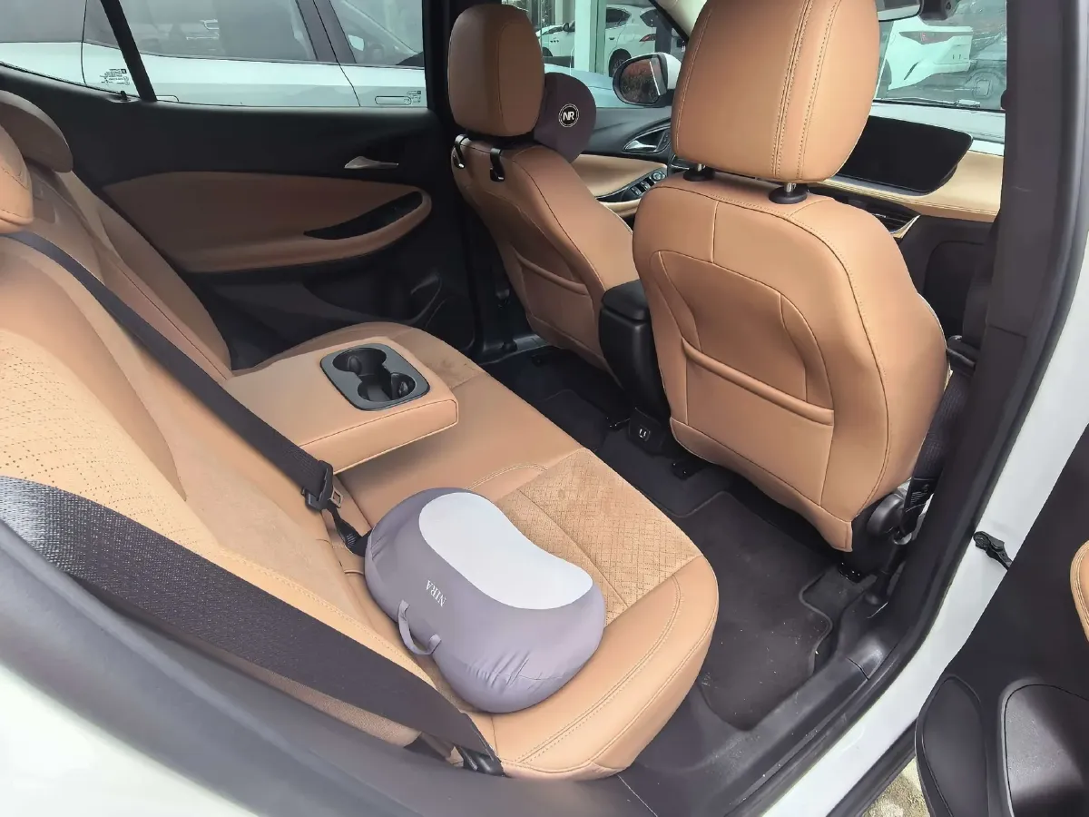 2023 Buick Encore Plus 1.5T 184HP L4 CVT,autocango,china used car exporter,china ev exporter,chinese used car exporter,chinese used ev exporter