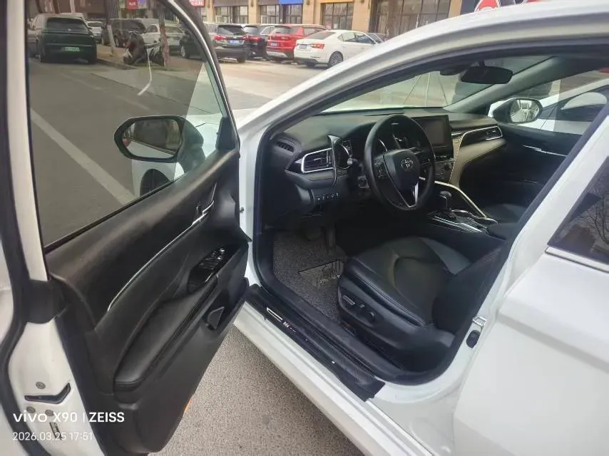 2021 Toyota Camry 2.5L 178HP L4 E-CVT Hybrid,autocango,china used car exporter,china ev exporter,chinese used car exporter,chinese used ev exporter