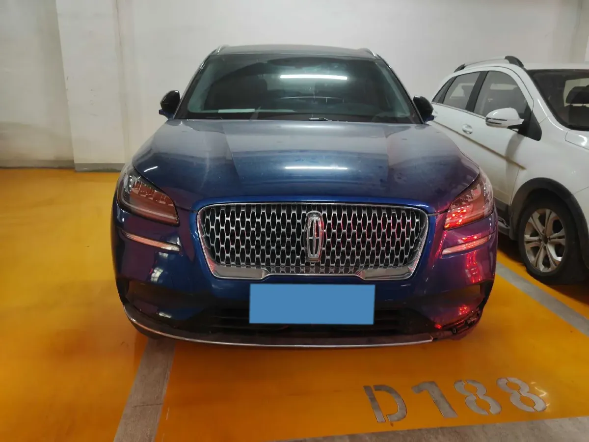 2020 Lincoln Corsair 2.0T 245HP L4 8AT,autocango,china used car exporter,china ev exporter,chinese used car exporter,chinese used ev exporter
