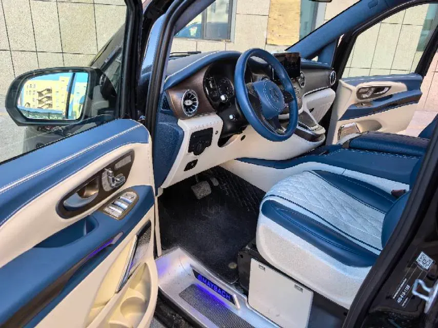 2021 Mercedes-Benz Vito 2.0T 211HP L4 9AT,autocango,china used car exporter,china ev exporter,chinese used car exporter,chinese used ev exporter