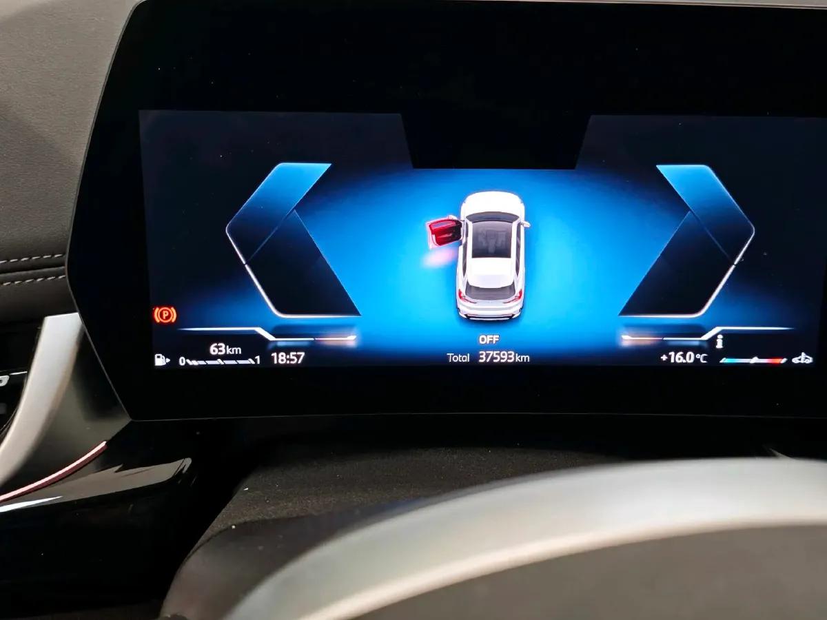 2023 BMW X1 1.5T 156HP L3 7DCT,autocango,china used car exporter,china ev exporter,chinese used car exporter,chinese used ev exporter