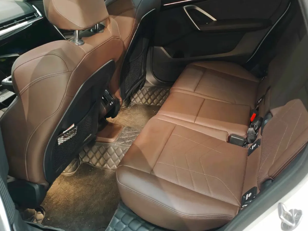 2023 BMW X1 1.5T 156HP L3 7DCT,autocango,china used car exporter,china ev exporter,chinese used car exporter,chinese used ev exporter