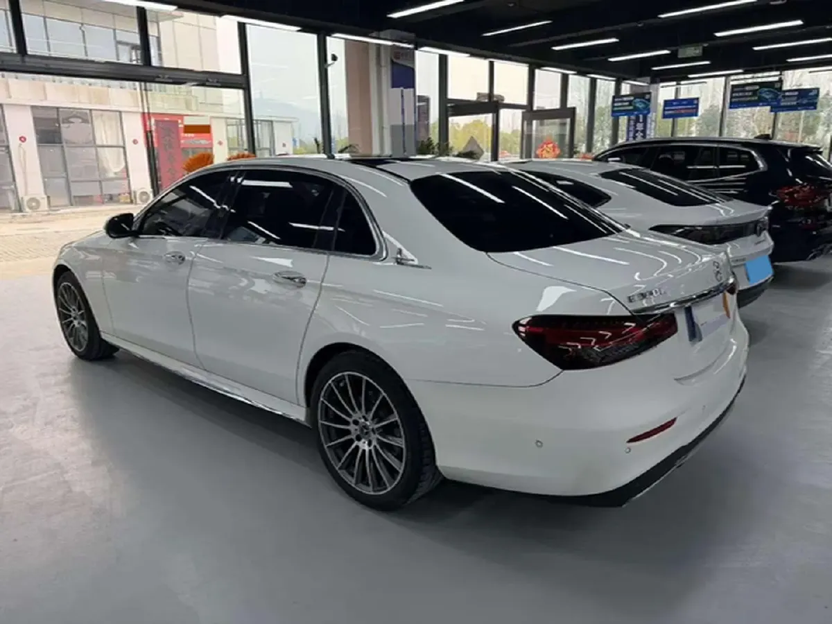 2021 Mercedes-Benz E Class 2.0T 197HP L4 9AT,autocango,china used car exporter,china ev exporter,chinese used car exporter,chinese used ev exporter