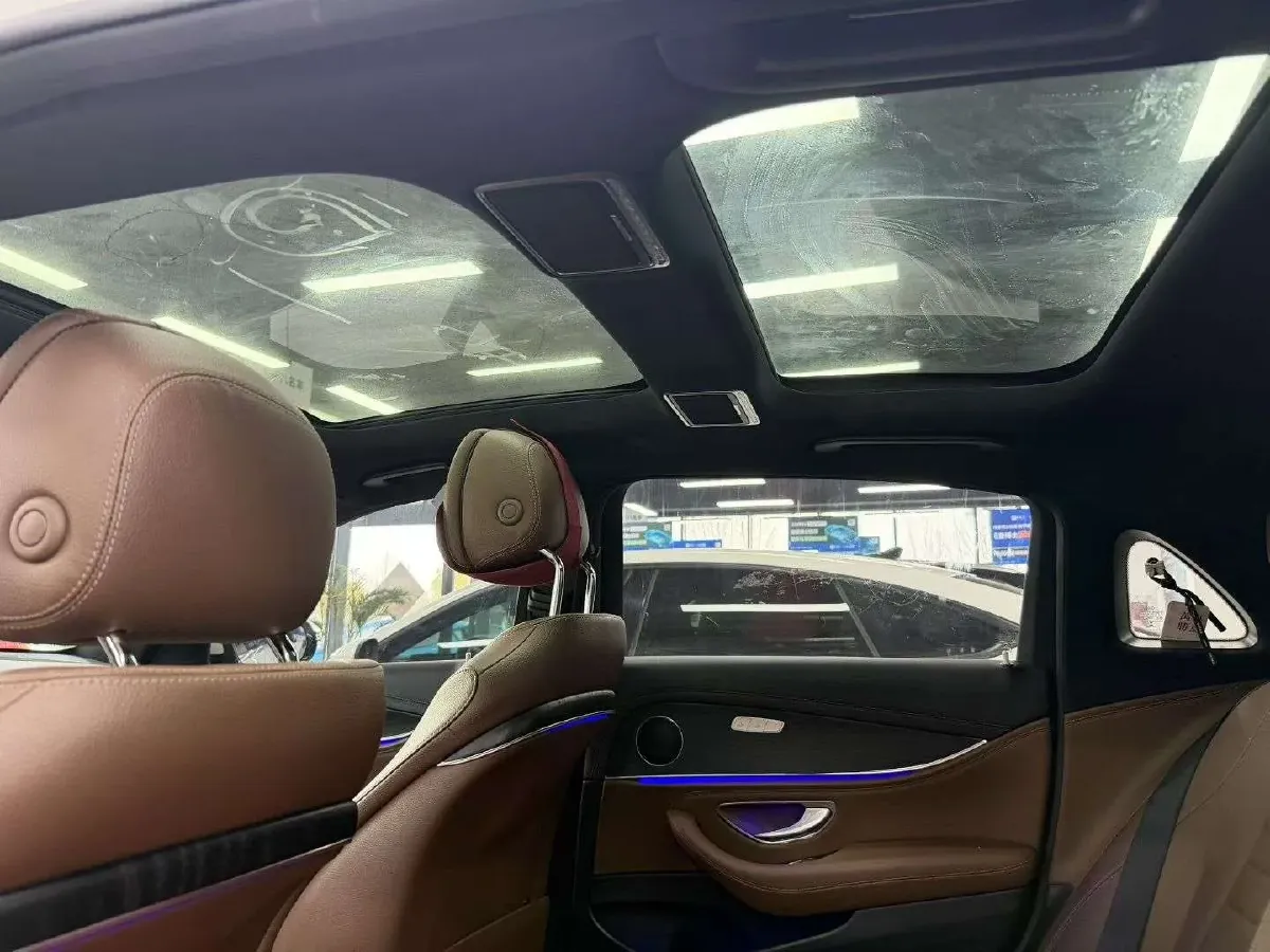 2021 Mercedes-Benz E Class 2.0T 197HP L4 9AT,autocango,china used car exporter,china ev exporter,chinese used car exporter,chinese used ev exporter