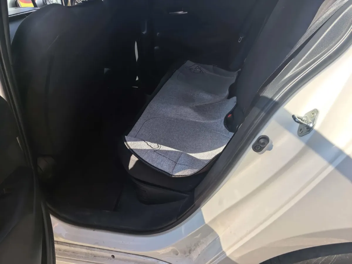 2020 Mercedes-Benz C Class 1.5T 184HP L4 9AT,autocango,china used car exporter,china ev exporter,chinese used car exporter,chinese used ev exporter