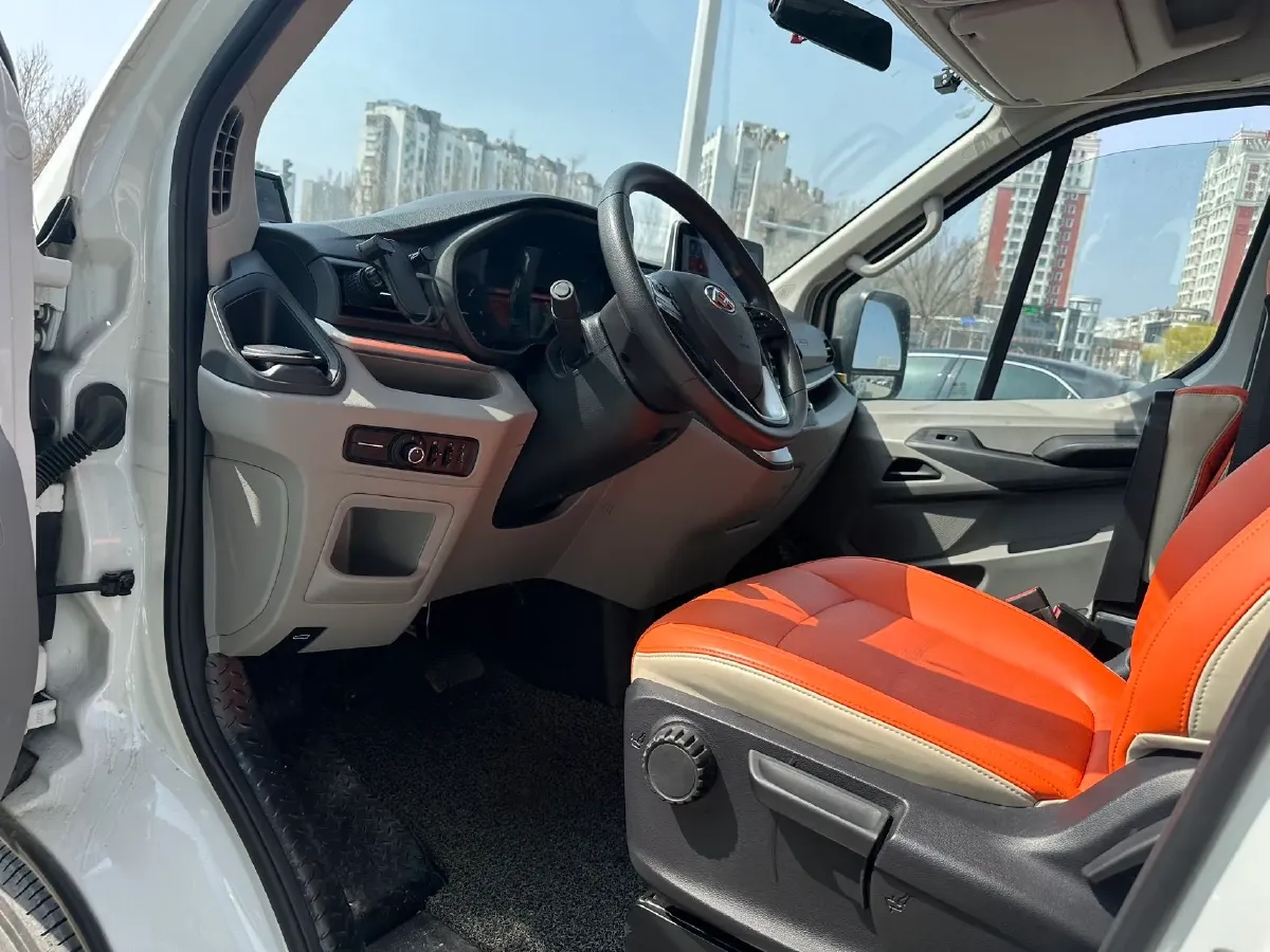 2021 MAXUS V90 RV 2.0T 148HP L4 6AT,autocango,china used car exporter,china ev exporter,chinese used car exporter,chinese used ev exporter