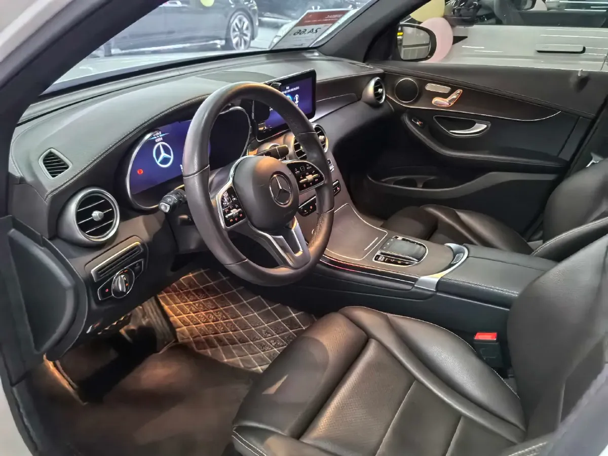 2022 Mercedes-Benz GLC Class 2.0T 197HP L4 9AT,autocango,china used car exporter,china ev exporter,chinese used car exporter,chinese used ev exporter