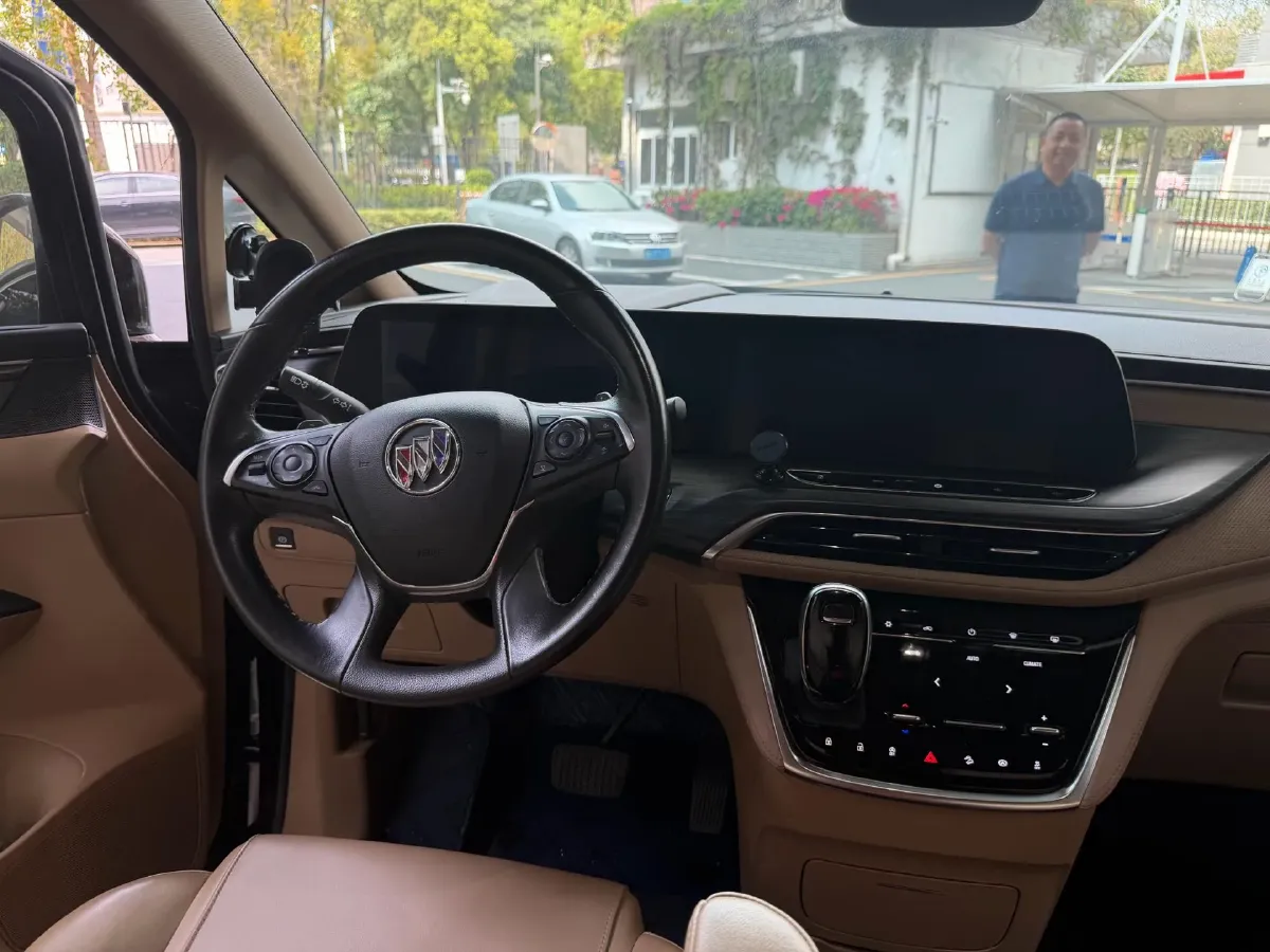 2020 Buick GL8 2.0T 237HP L4 9AT,autocango,china used car exporter,china ev exporter,chinese used car exporter,chinese used ev exporter