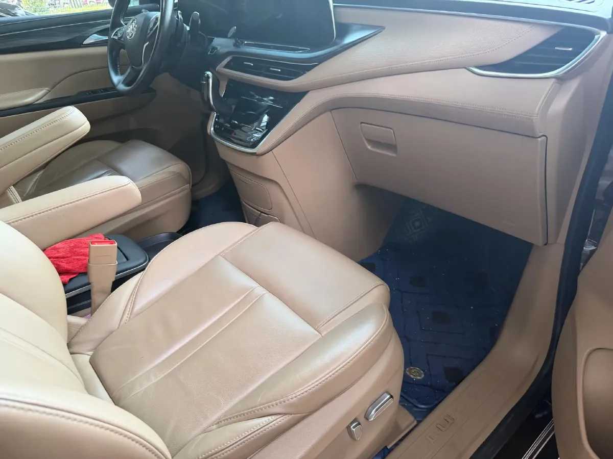 2020 Buick GL8 2.0T 237HP L4 9AT,autocango,china used car exporter,china ev exporter,chinese used car exporter,chinese used ev exporter