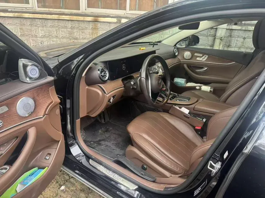 2021 Mercedes-Benz E Class 2.0T 258HP L4 9AT,autocango,china used car exporter,china ev exporter,chinese used car exporter,chinese used ev exporter