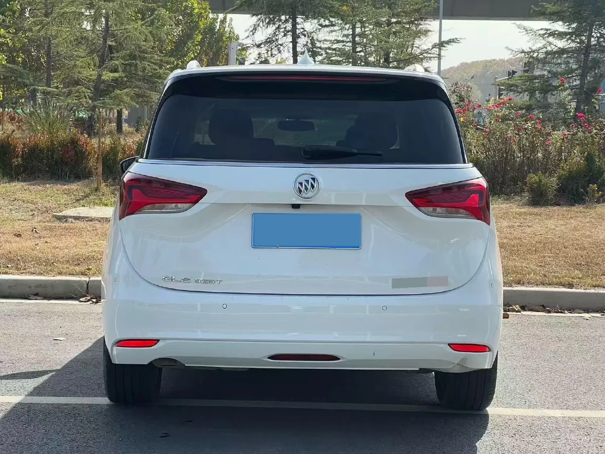 2021 Buick GL6 1.3T 163HP L3 6AT,autocango,china used car exporter,china ev exporter,chinese used car exporter,chinese used ev exporter