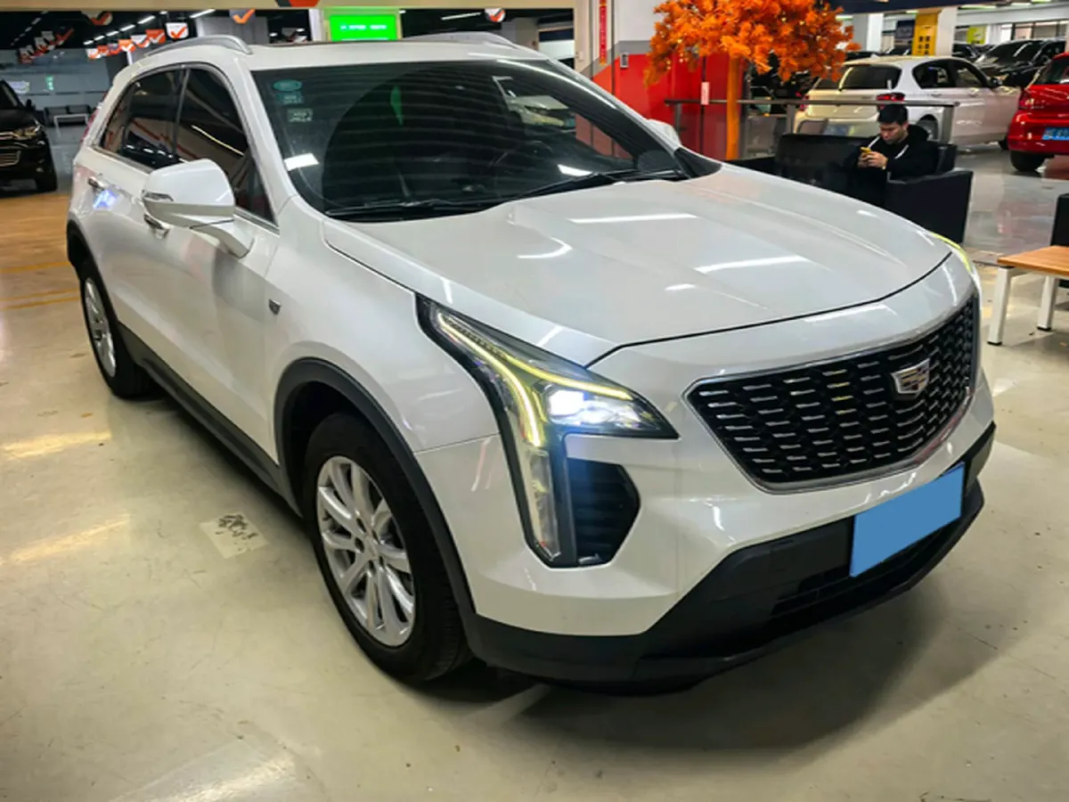 2020 Cadillac XT4 2.0T 241HP L4 9AT,autocango,china used car exporter,china ev exporter,chinese used car exporter,chinese used ev exporter