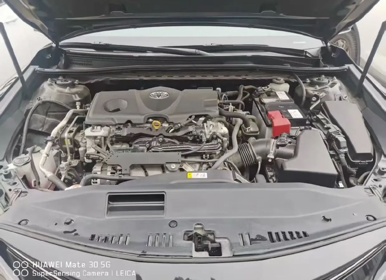 2021 Toyota Camry 2.5L 209HP L4 8AT,autocango,china used car exporter,china ev exporter,chinese used car exporter,chinese used ev exporter