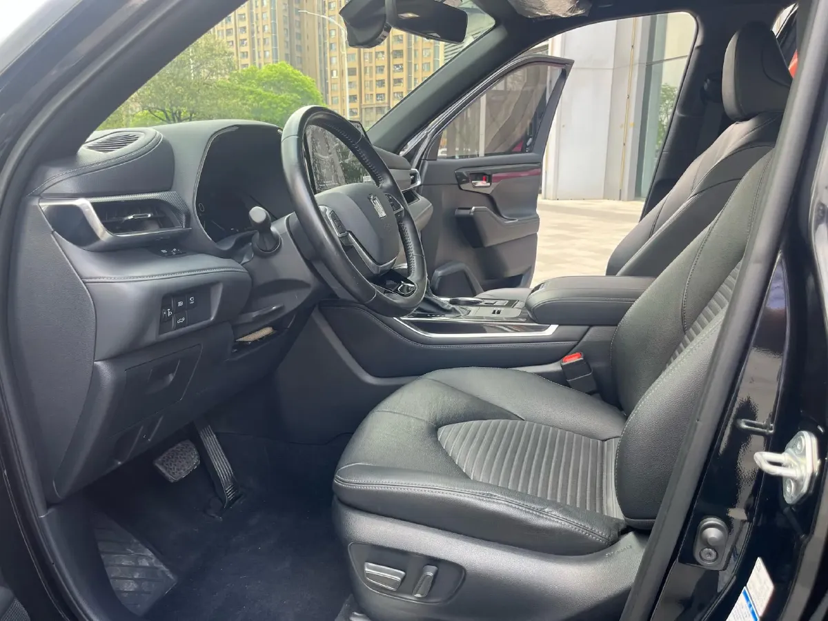 2021 Toyota Crown Kluger 2.5L 192HP L4 E-CVT Hybrid,autocango,china used car exporter,china ev exporter,chinese used car exporter,chinese used ev exporter