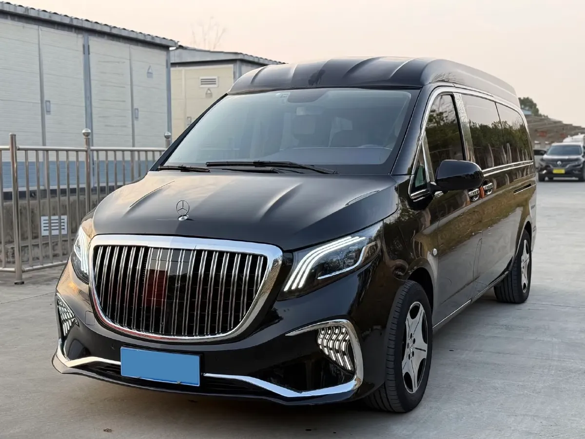 2023 Mercedes-Benz Vito 2.0T 211HP L4 9AT,autocango,china used car exporter,china ev exporter,chinese used car exporter,chinese used ev exporter