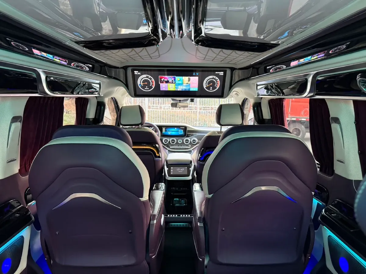 2023 Mercedes-Benz Vito 2.0T 211HP L4 9AT,autocango,china used car exporter,china ev exporter,chinese used car exporter,chinese used ev exporter