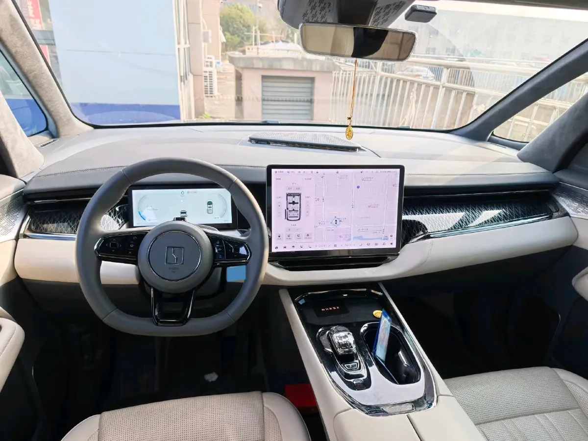 2022 Zeekr 009 BEV 116KWH,autocango,china used car exporter,china ev exporter,chinese used car exporter,chinese used ev exporter