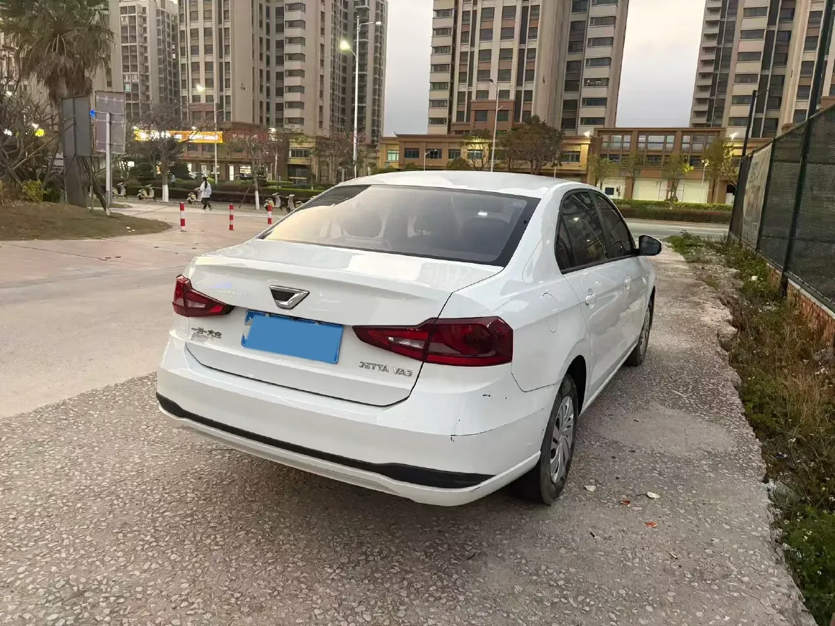 2021 Jetta VA3 1.5L 112HP L4 5MT,autocango,china used car exporter,china ev exporter,chinese used car exporter,chinese used ev exporter