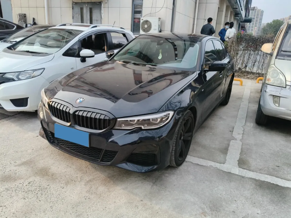 2022 BMW 3 Series 2.0T 184HP L4 8AT,autocango,china used car exporter,china ev exporter,chinese used car exporter,chinese used ev exporter