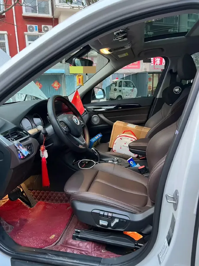 2021 BMW X1 1.5T 140HP L3 7DCT,autocango,china used car exporter,china ev exporter,chinese used car exporter,chinese used ev exporter