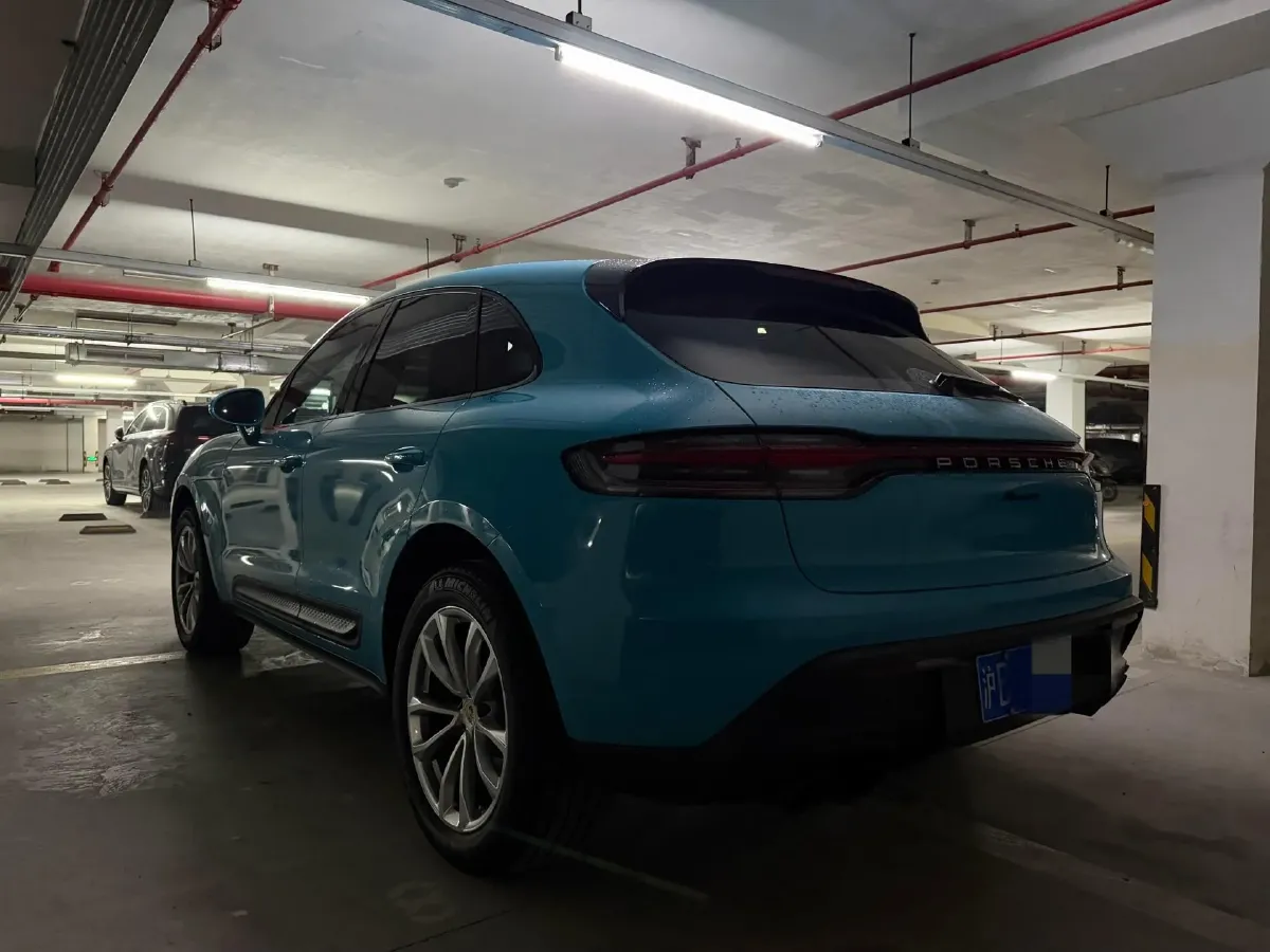 2022 Porsche Macan 2.0T 265HP L4 7DCT,autocango,china used car exporter,china ev exporter,chinese used car exporter,chinese used ev exporter