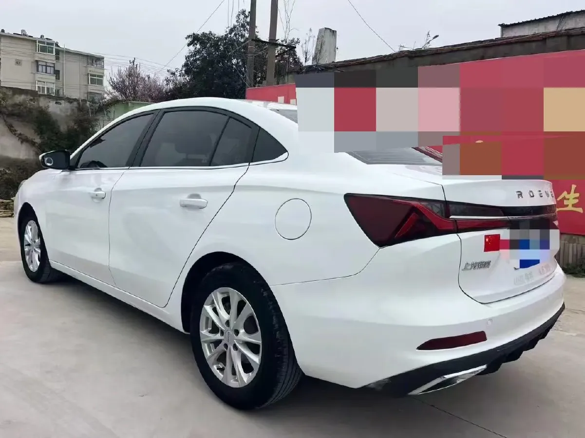 2023 Roewe i5 1.5L 129HP L4 CVT,autocango,china used car exporter,china ev exporter,chinese used car exporter,chinese used ev exporter