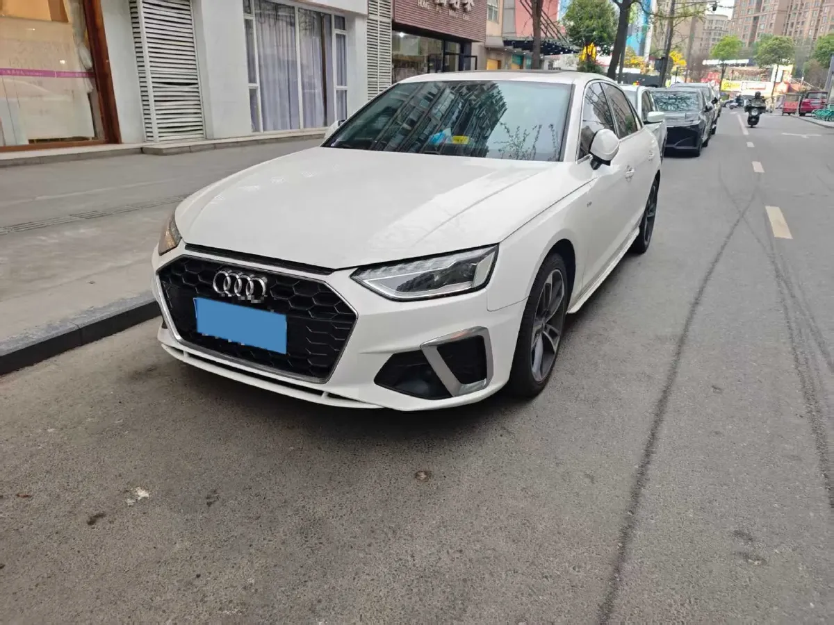 2020 Audi A4L 2.0T 150HP L4 7DCT,autocango,china used car exporter,china ev exporter,chinese used car exporter,chinese used ev exporter