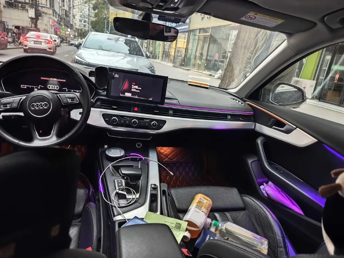 2020 Audi A4L 2.0T 150HP L4 7DCT,autocango,china used car exporter,china ev exporter,chinese used car exporter,chinese used ev exporter