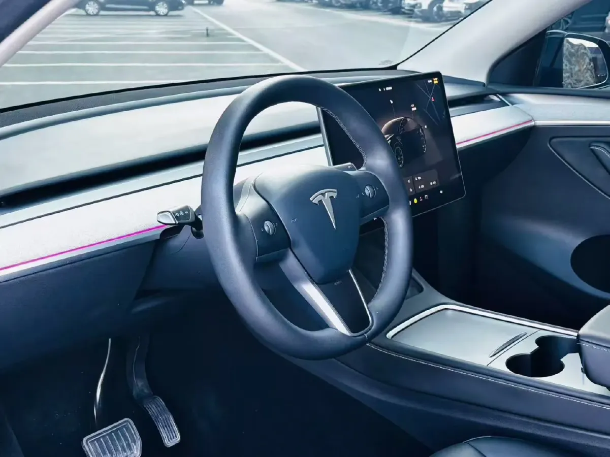 2024 Iveco OuSheng BEV 77.28KWH,autocango,china used car exporter,china ev exporter,chinese used car exporter,chinese used ev exporter