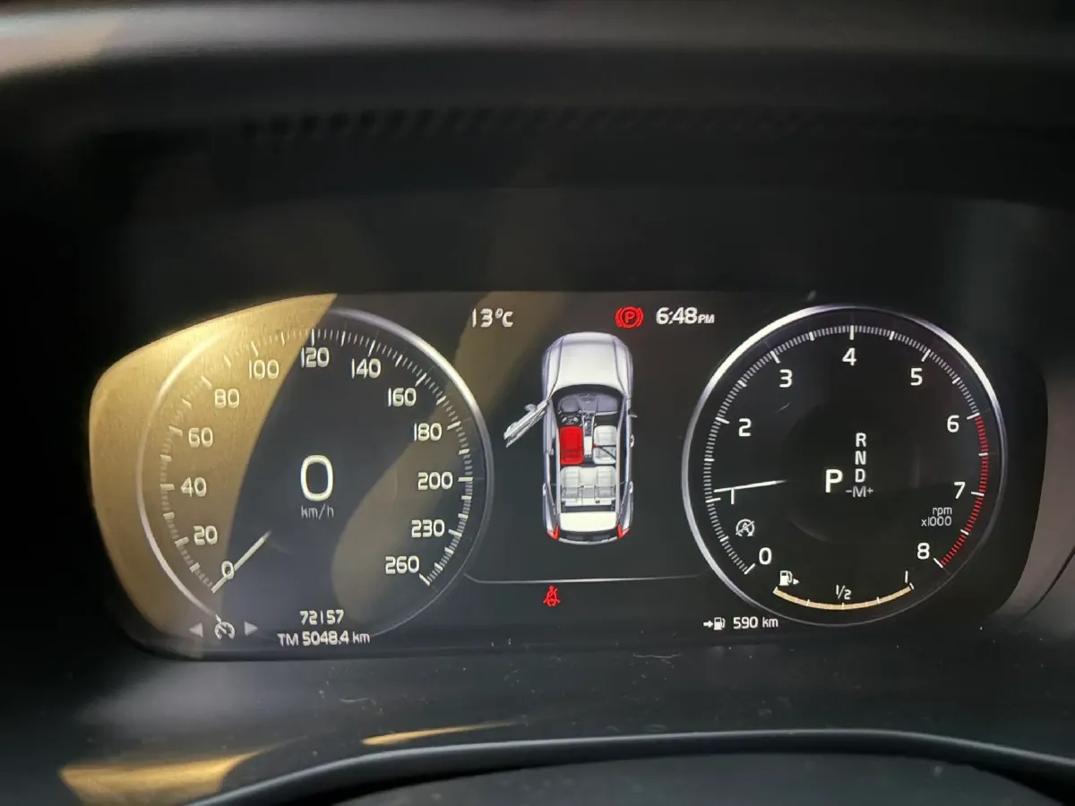 2020 Volvo XC40 1.5T 163HP L3 8AT,autocango,china used car exporter,china ev exporter,chinese used car exporter,chinese used ev exporter