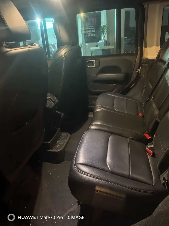 2022 Mercedes-Benz E Class 2.0T 258HP L4 9AT,autocango,china used car exporter,china ev exporter,chinese used car exporter,chinese used ev exporter