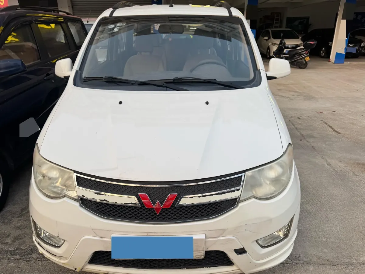 2016 WuLing HongGuang 1.5L 112HP L4 5MT,autocango,china used car exporter,china ev exporter,chinese used car exporter,chinese used ev exporter