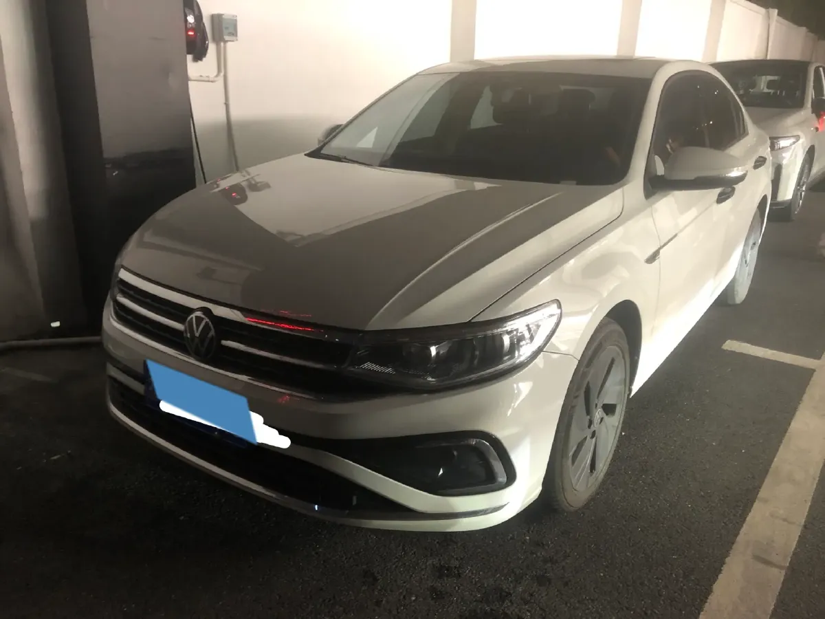 2023 Volkswagen Bora 1.5T 160HP L4 7DCT,autocango,china used car exporter,china ev exporter,chinese used car exporter,chinese used ev exporter