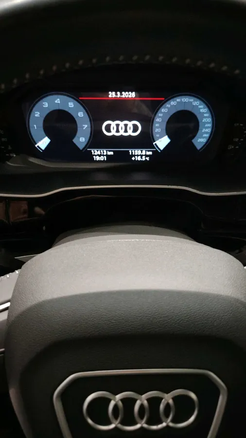 2022 Audi Q3 1.4T 150HP L4 7DCT,autocango,china used car exporter,china ev exporter,chinese used car exporter,chinese used ev exporter