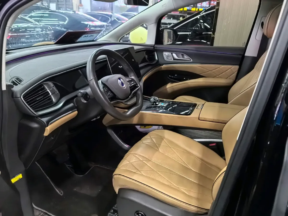 2024 Denza D9 1.5T 139HP L4 E-CVT PHEV 40KWH,autocango,china used car exporter,china ev exporter,chinese used car exporter,chinese used ev exporter