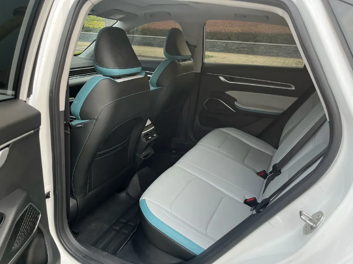 2023 Geely Emgrand 1.5L 127HP L4 CVT,autocango,china used car exporter,china ev exporter,chinese used car exporter,chinese used ev exporter