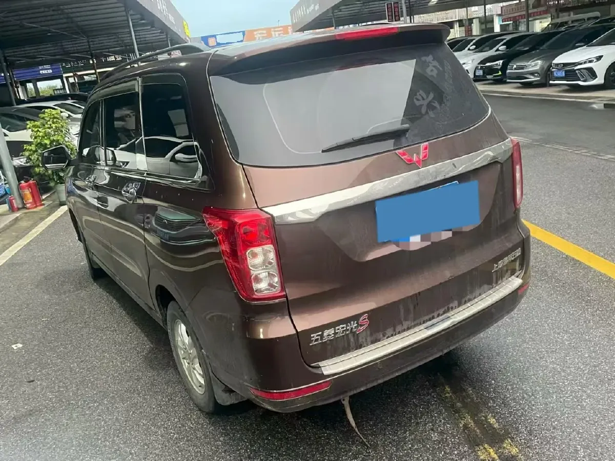 2021 WuLing RongGuang New Truck 1.5L 99HP L4 5MT,autocango,china used car exporter,china ev exporter,chinese used car exporter,chinese used ev exporter
